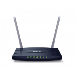 AC1200 Dual-Band Wi-Fi Router
